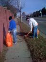 Oregon Hill residents picking up litter along Belvidere